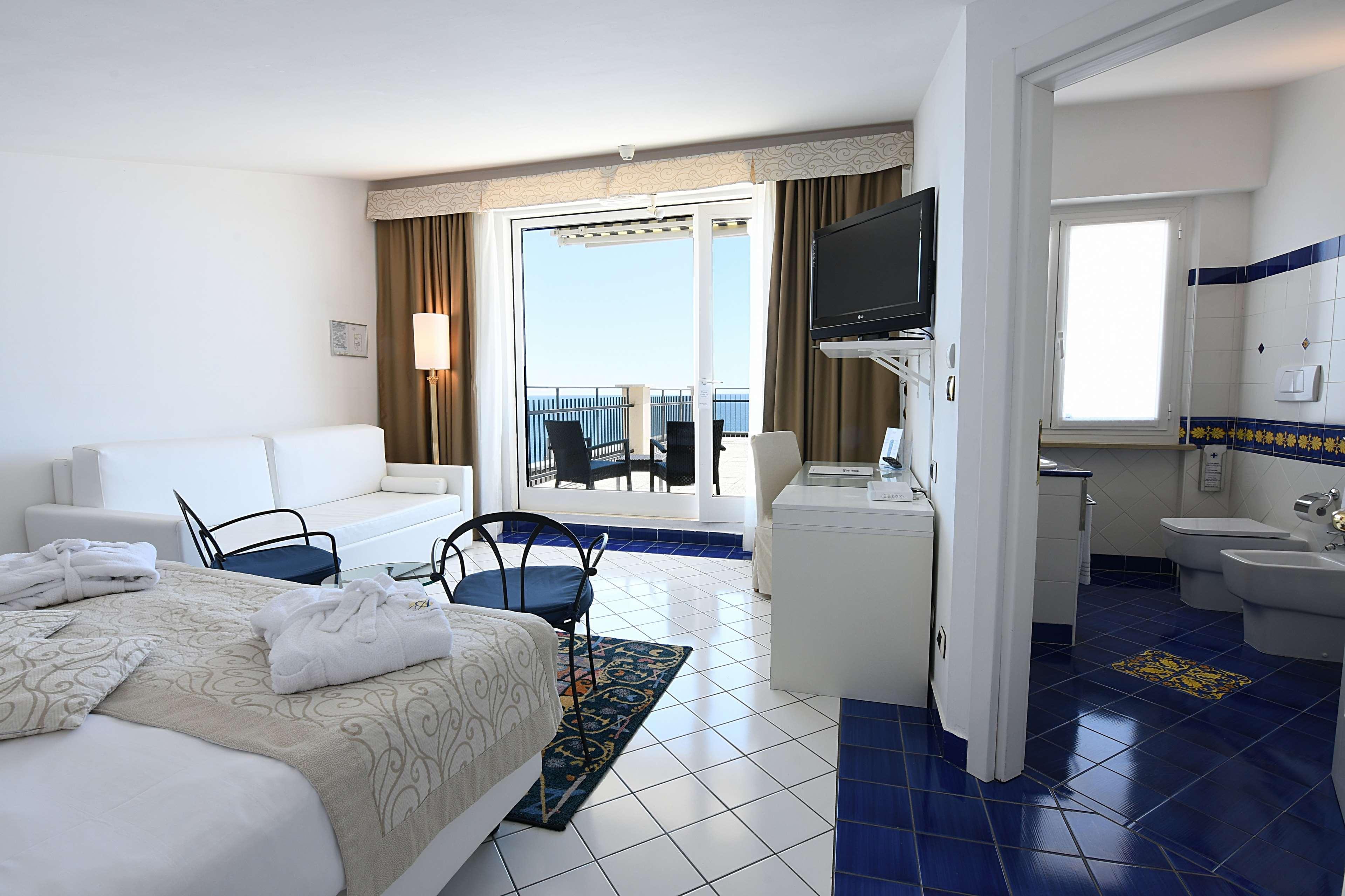 Best Western Hotel Acqua Novella Spotorno Exterior foto