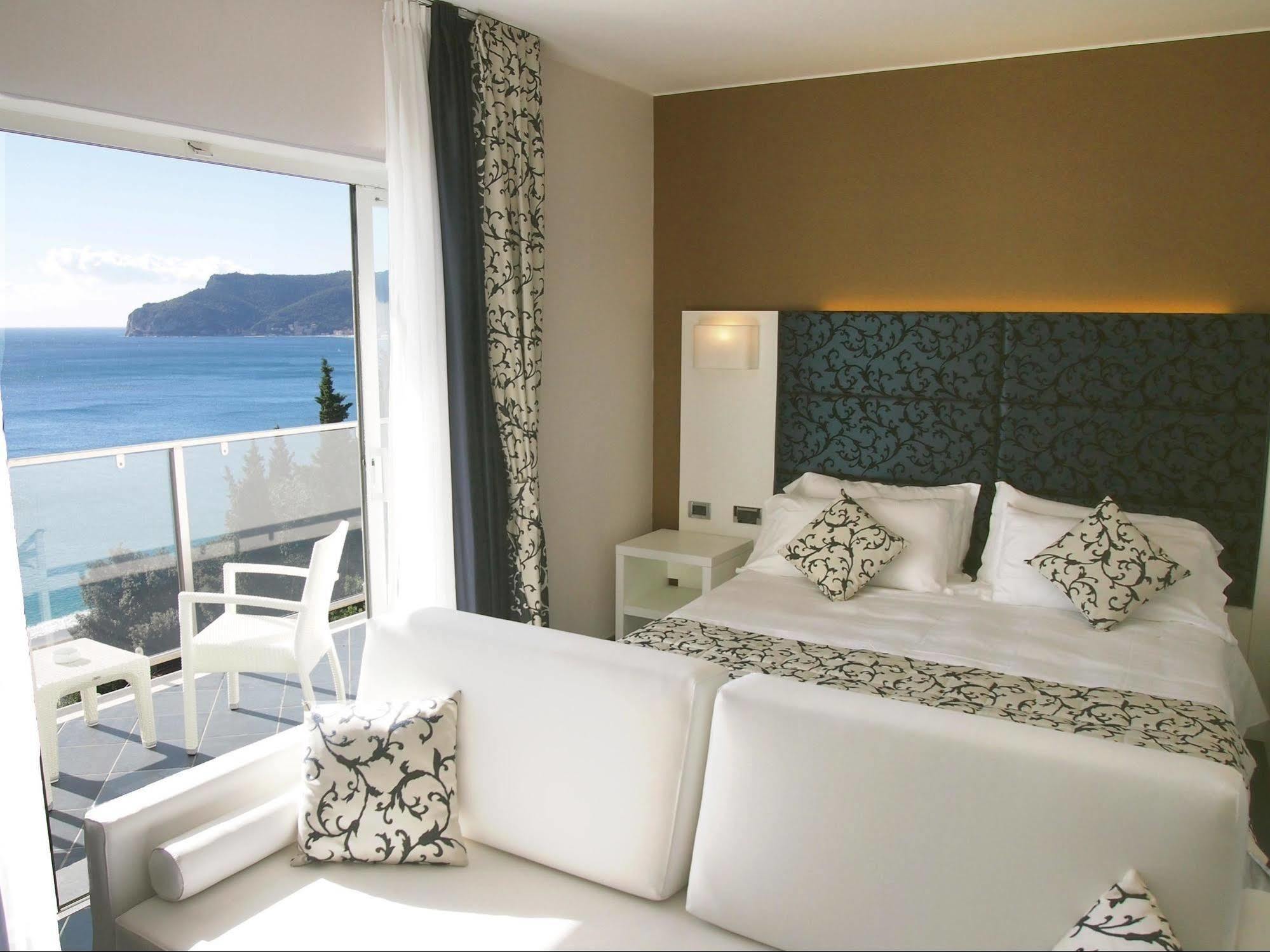 Best Western Hotel Acqua Novella Spotorno Exterior foto
